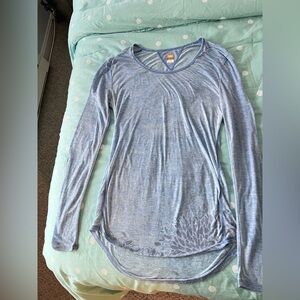 Lucy Tech Extra Small Athletic Wear light blue long Sleeve Top